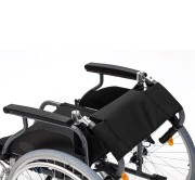 AR-366-wozek-inwalidzki-aluminiowy-aero-armedical-nfz-10.jpg