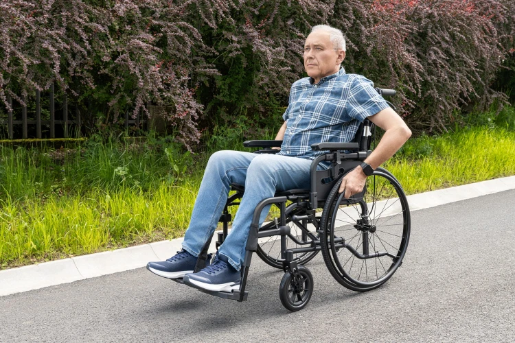 ultralekki-wozek-inwalidzki-aluminiowy-elite-tim-88366.jpg