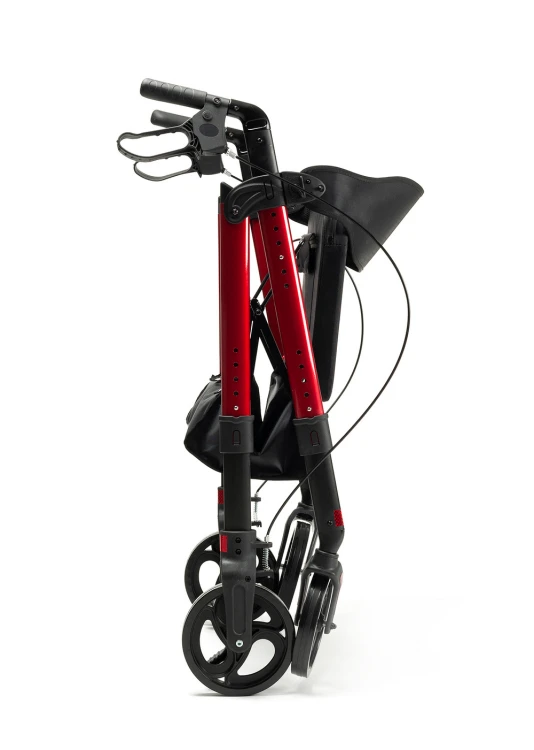 Goliat - Red - Folded.jpg