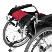 premium-tim-aluminiowy-wozek-inwalidzki-z-lamanym-oparciem-i-odpinana-tapicerka-timago-4.jpg