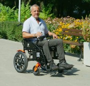 wozek-inwalidzki-elektryczny-black-ortlife-2.jpg