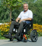 wozek-inwalidzki-elektryczny-black-ortlife-5.jpg