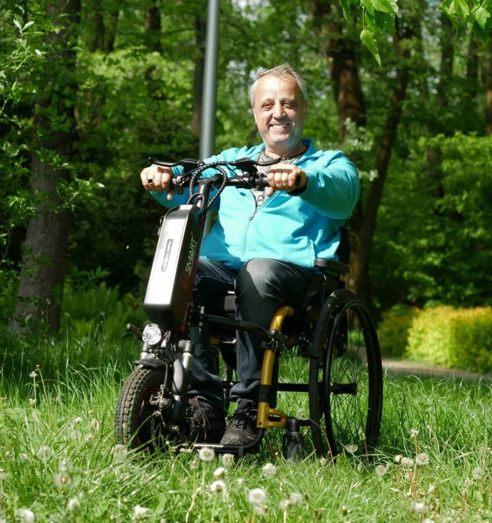 przystawka-elektryczna-do-wozka-manualnego-elesmart-a5-ortlife-6.jpg
