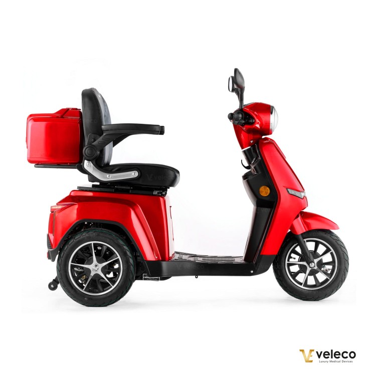 TURRIS RED 04.jpg